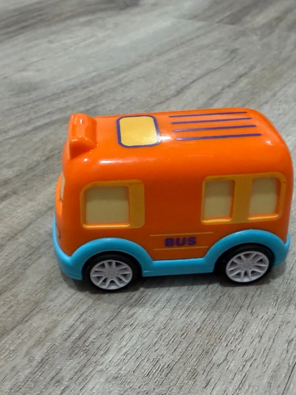 Forty4 Pull Back Toy Cars Trucks Bus Mixer Semi Lot of 4
